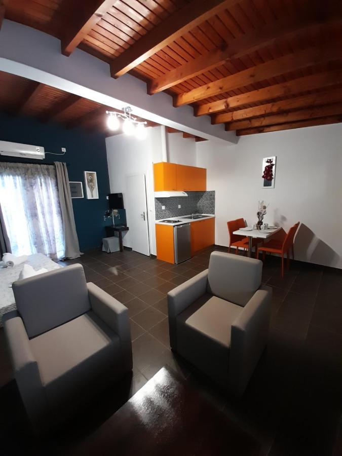 Victory Apartments Hotel ซาโมทราคี ภายนอก รูปภาพ